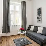 Mazowiecka 11 - All In Apartments